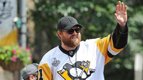 Phil Kessel And His Hot Dogs Deserve Your Respect Nhl Sporting News