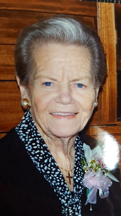 Overland park is a city in kansas, famous for their abundant natural sights. Martha Schroeger Obituary - Overland Park, KS