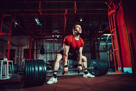 The Sumo Deadlift How And Why You Should Be Training Sumo For Monster Pull