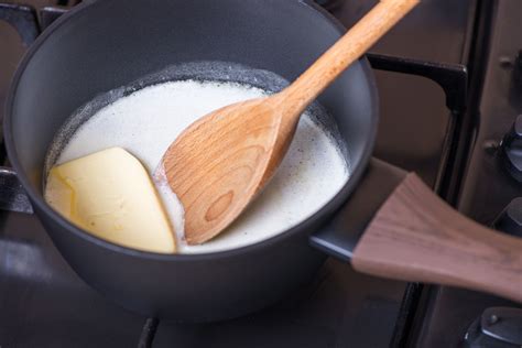 Step By Step Tutorial To Make Roux