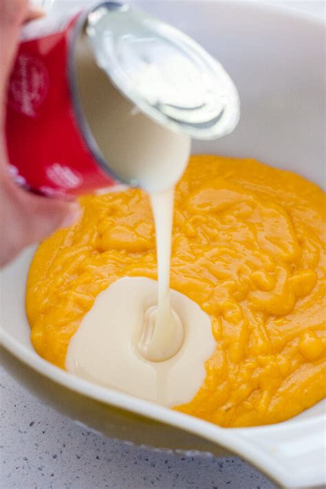 In a separate bowl beat the. How To Make Ice Cream With Evaporated Milk / Easy ...