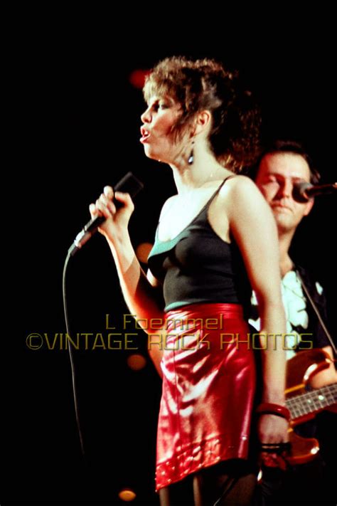 Sexy Black Top Pat Benatar Live 83 The Top Photo 38249175 Fanpop