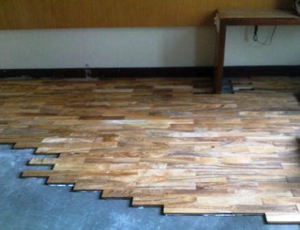 See more of lantai kayu,parkett solid,laminate on facebook. CARA PASANG LANTAI KAYU PARQUET ~ parket lantai kayu jati ...