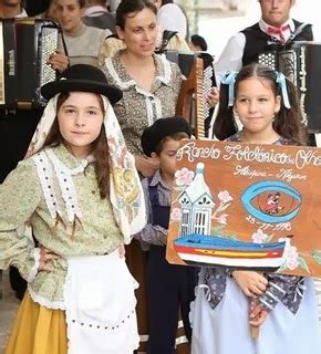Understand the meaning and impact of personality traits. Portuguese Phenotype: Regional groups of Portugal