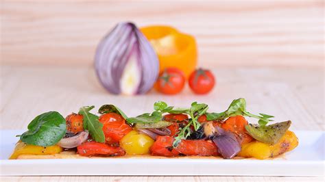 Convierte euros a pesos colombianos (eur/cop). Coca de verduras - Kisko García - Receta - Canal Cocina