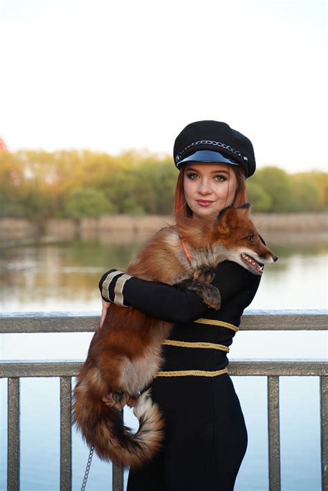 Tw Pornstars 4 Pic Renata Fox Twitter Today Photo Shooting Was With Real Fox 🦊🦊🦊 I Am Very