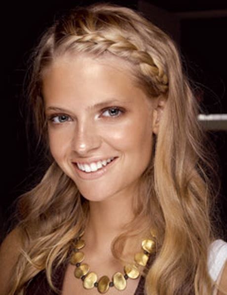Front Braid Hairstyle Style And Beauty