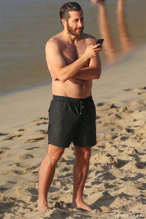 Celebrity Entertainment Please Enjoy These Really Hot Shirtless Photos Of Jake Gyllenhaal On
