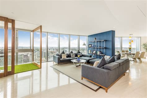 Stunning Views Large Contemporary Central London Apartment 30th Floor