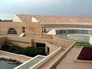 Encuentra este pin y muchos más en diseño arquitectonico, de arquitecto alejandro villegas bim manager. arquitextos 043.00: Rogelio Salmona (1) | vitruvius