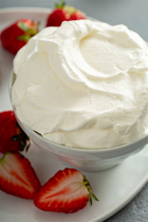 Homemade Whipped Cream Recipe Quick Easy Oh Sweet Basil