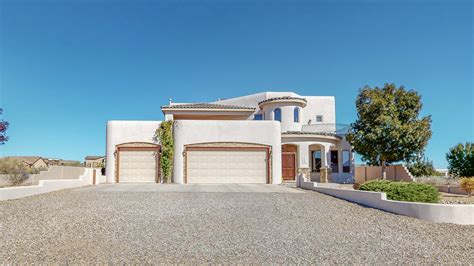 Rio Rancho Luxury Homes