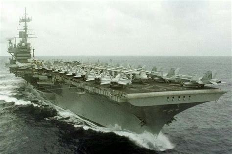 Uss Independence Aircraft Carrier Navy Aircraft Carrier Us Navy