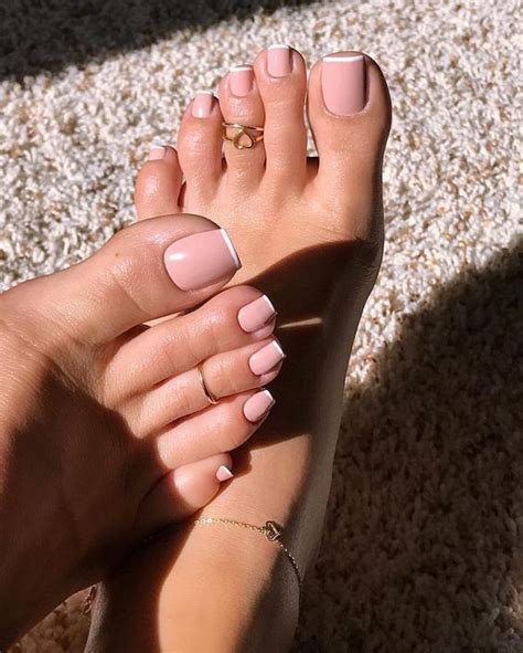 50 Pink Toe Nail Art Ideas To Copy 20 Pretty Toe Nails Acrylic Toes Pink Toe Nails