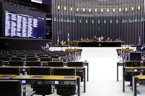 Câmara aprova texto base da PEC dos precatórios em 2º turno Brasil