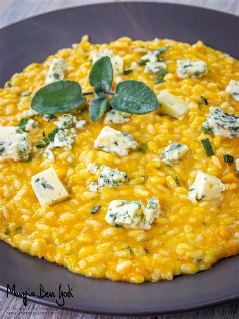 Check spelling or type a new query. Risotto alla zucca e gorgonzola | Ricetta | Risotto alla ...