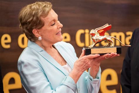 Today S Famous Birthdays List For October 1 2019 Includes Celebrities Julie Andrews Brie