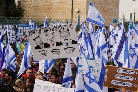 Israelis Stage Protests Near Parliament Against Judicial Reforms News Al Jazeera