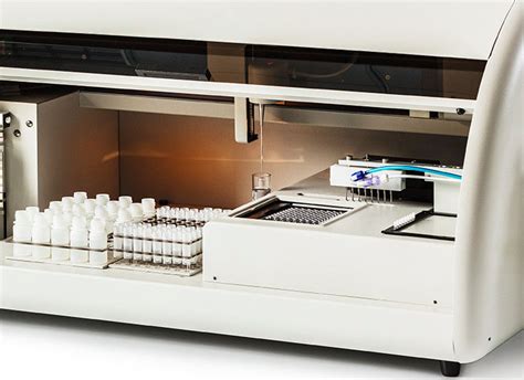 High Precision Automated Biochemistry Analyzer Chemwell Bred Analyzer