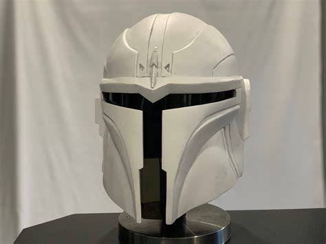 Mandalorian Helmet Great For A Star Wars Costume