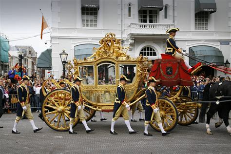 The Dutch Golden Carriage Ted By The People Of Amsterdam To Queen