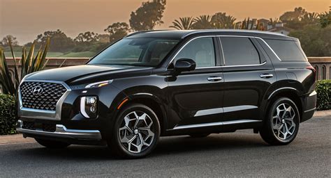 The cabin space can be easily configured in a variety of different ways to tackle the demands of the. 2021 Hyundai Palisade Gains More Equipment And Luxurious ...