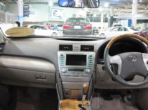 Fileinterior Of A 2006 Toyota Camry 01 Wikipedia The Free