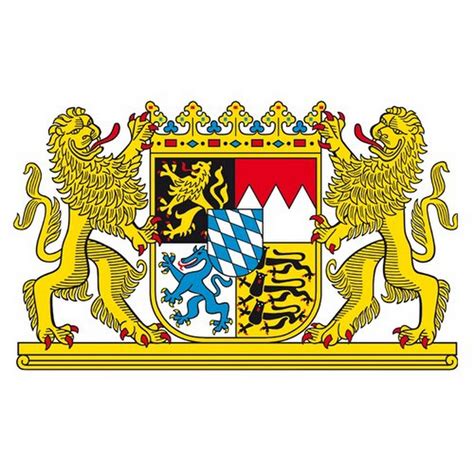 This isn't real, bayern is a jewish club and we're known as a 'judenklub' by the nazi's. Bayern - YouTube