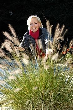 • více informací o karel janeček. Vášnivá zahrádkářka Helena Vondráčková - iDNES.cz