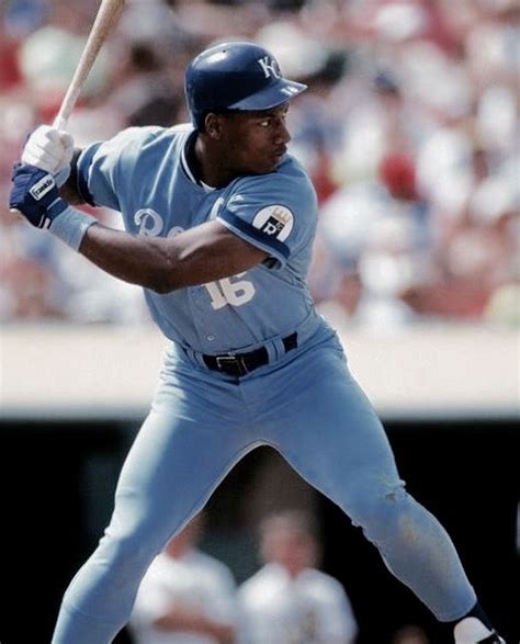 Bo Jackson Possibly The Best Athlete Of All Time Bo Jackson Good People Athletes Worthy All