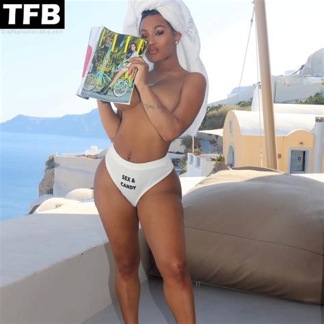 Lira Galore Nude Sexy Collection 32 Photos OnlyFans Leaked Nudes