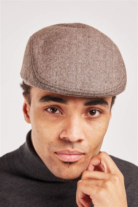What To Look For When Buying The Mens Hat Bonsaigrey85