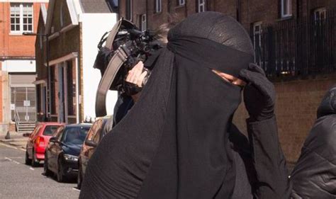 Muslim Woman Must Remove Her Niqab When Giving Evidence In Trial Judge