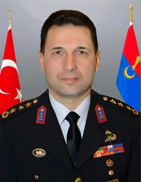 Jandarma jandarma genel komutanlığı etiketine sahip 20 sonuç bulundu. Isparta il Jandarma komutanı Albay Mustafa ÖZDURHAN Iğdır ...