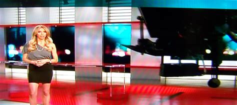 talkmedia: E! Entertainment's E! News now One Hour with a ...