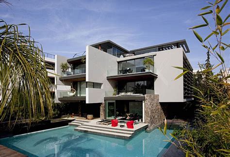 Bali designer villa, family dining. 35 Modern Villa Design That Will Amaze You