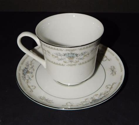 Diane Fine Porcelain China Of Japan White Blue Flower Cup Saucer 2