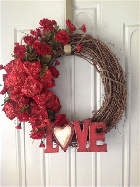 48 Diy Beautiful Valentines Day Wreaths Ideas 42 Wreath Crafts Wreath