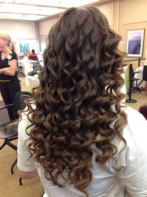 Style your curls with your regular products, then allow them to do as they please. Wand curl | Wand hairstyles, Hair, Curled hairstyles