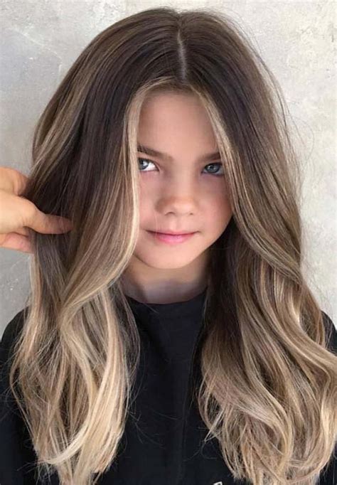 Graceful Long Hairstyles Ideas For Teenage Girls In 2019 Stylezco