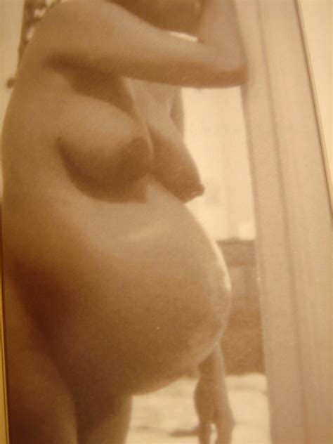 Huge Pregnant Belly 2 56 Pics Xhamster