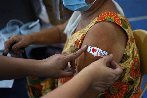 Read on to know how to register. Elderly must pre-register for COVID-19 vaccine by March 31 ...