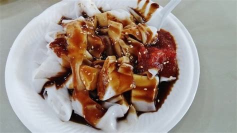 Steam the sheets of chee cheong fun over rapid boiling water for five minutes until cooked. Hao Qing Xiang 好清香 AMK 628 - Homemade Chee Cheong Fun ...