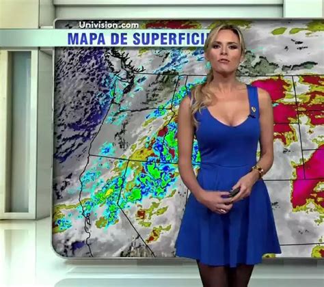 13 most hottest weather girls who make weather reporting spicy