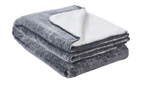 Tagesdecke bettüberwurf sofa überwurf bettdecke doppelbett baumwolle farbwahl de drapieren sie den überwurf über einen stuhl, die armlehne eines sofas oder auf ihrem bett und es wird ihrem interieur sofort eine entspannte atmosphäre verleihen. tagesdecke fell weiß | moderne tagesdecken für betten ...