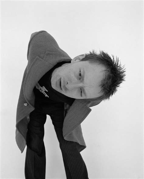Thom Yorke Love His Coat And Pinstripe Pants Thom Yorke Radiohead