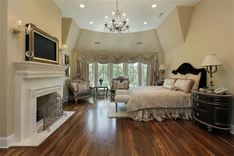 This beautiful town house is bath completed a. 32 Bedroom Flooring Ideas (Wood Floors)