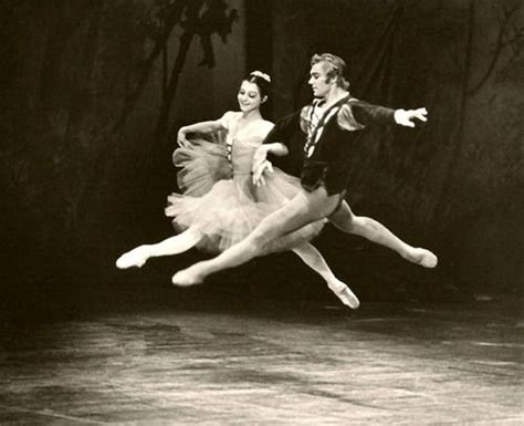 ekaterina maximova with vladimir vasiliev bolshoi theatre bolshoi ballet ballet dancers