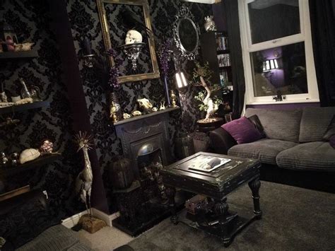 31 Awesome Living Room With Goth Home Decorations 16 Gothic Living