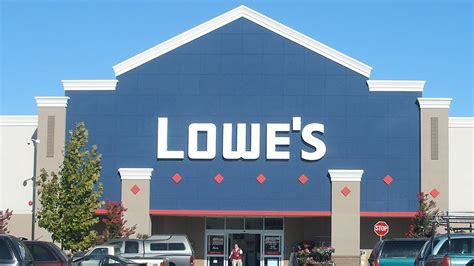 Lowes Closing 34 Stores Across Canada Chch